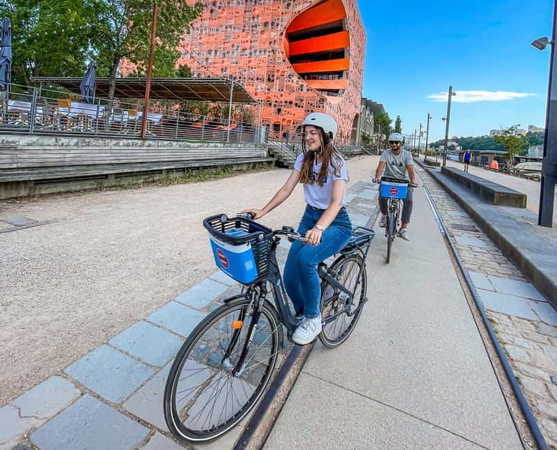 Lyon: Guided City Bike Tour - What the three hours really feel like