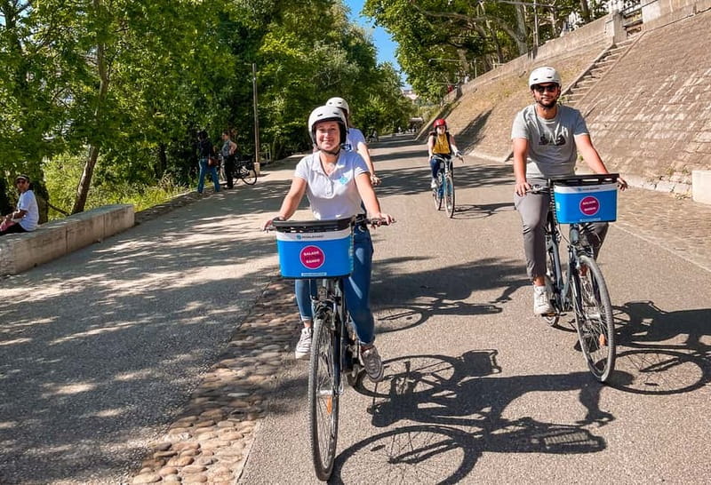 Lyon: Guided City Bike Tour - Beneath Croix-Rousse and back toward the old city