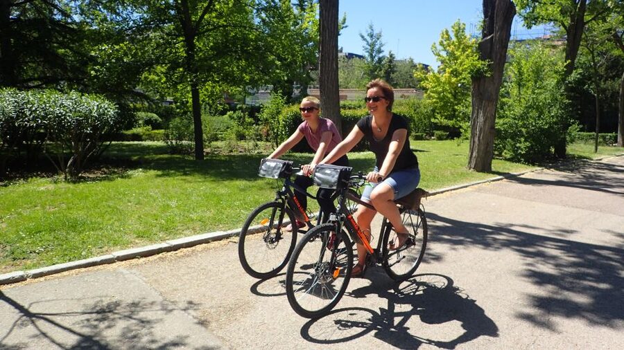 Madrid City Guided Bike/E-Bike Tour for Small Groups - Starting beside Plaza de España and reaching Debod Temple