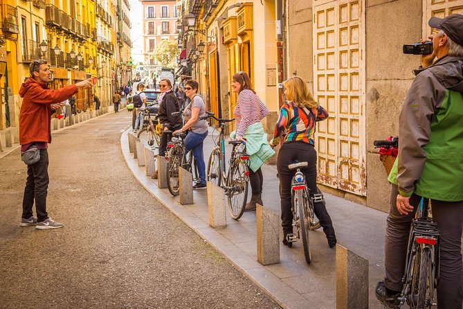 Madrid Highlights Bike Tour - Key points at a glance