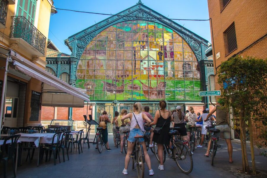 Malaga Bike Tour - Old Town, Marina & Beach - Price, timing, and what you actually receive