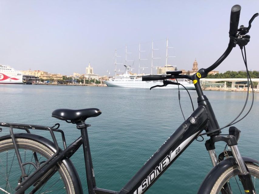 Malaga: Electric Bike Rental - What the Sidney e-bike feels like on the road