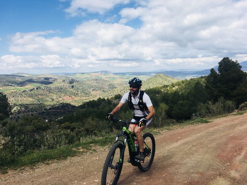 Marbella: E-Mountain Bike Tour with Wine - Wine, tapas, and a coastal bodega