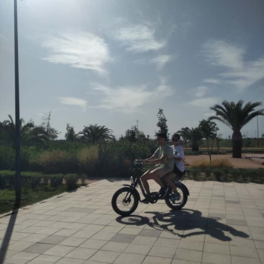Marrakech: Bicycle Tour with a Local Guide - Bikes, safety, and what to carry