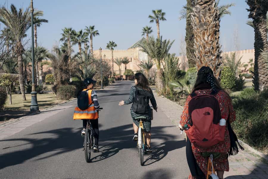 Marrakech: Cultural Bicycle Tour with Pastry and Tea - Zellige tiles, the craft behind Moroccan decoration