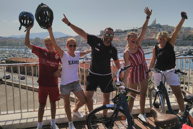 Marseille Grand E-Bike Tour : "le tour du Fada" - Returning through the Old Port and toward MuCEM