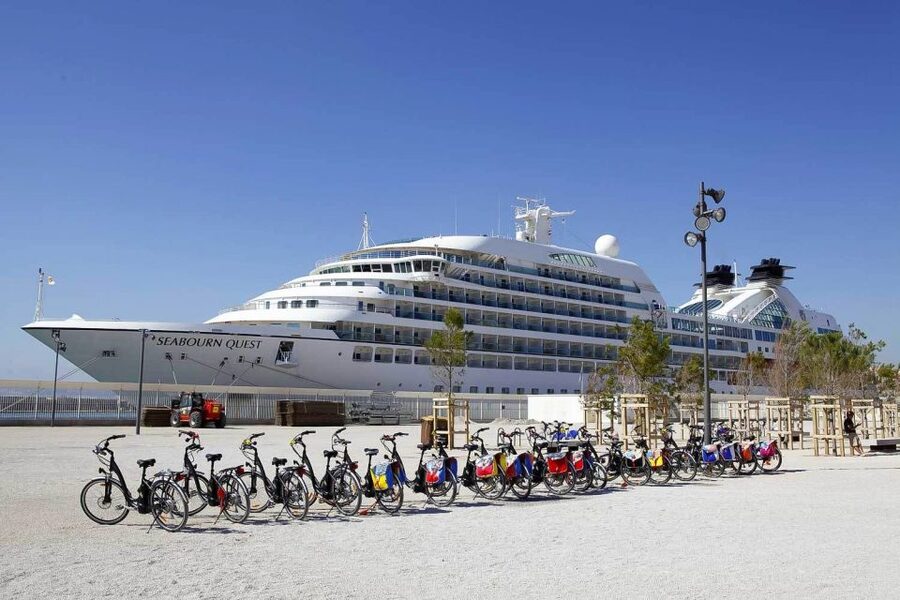 Marseille: Half-Day E-Bike Tour from Cruise Port - The climb to Notre Dame de la Garde