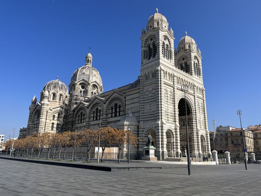 Marseille: Sightseeing E-Bike Tour - Pharo Palace and the first sea views