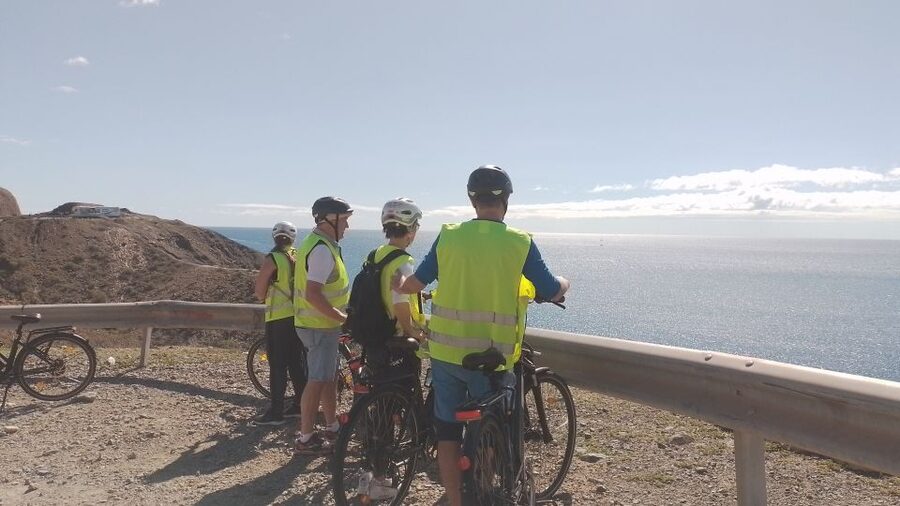 Maspalomas: Southern Coast E-Bike Tour Option Tapas Tasting - Meloneras and Pasito Blanco with the sea nearby