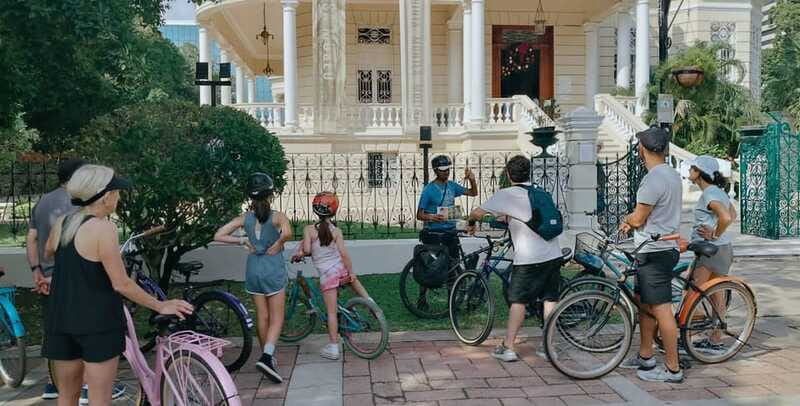 Mérida: Montejo Boulevard and Historic Center bike tour - Price, pace, and practical value