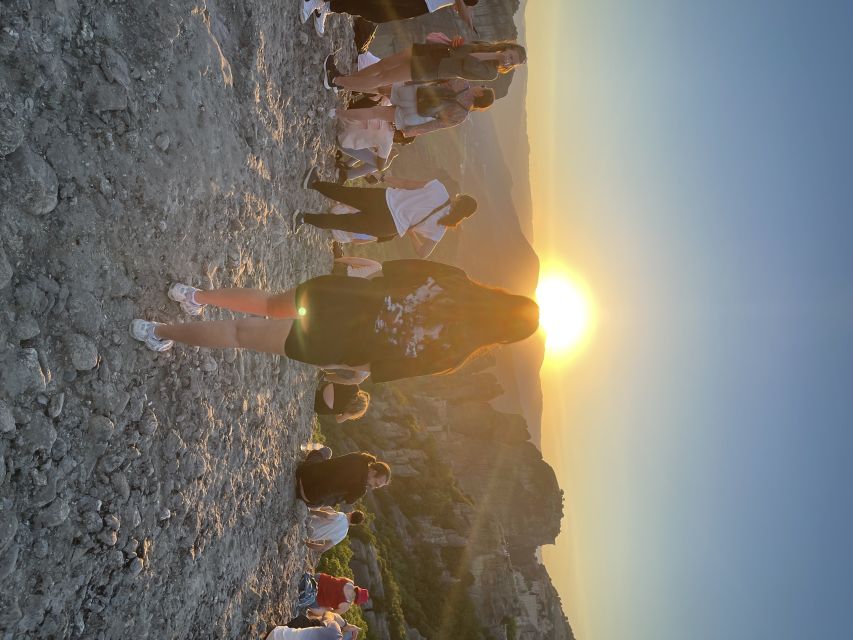Meteora: E-Bike Epic Sunset Tour With Local Guide & Drink - Who should book this Meteora ride?