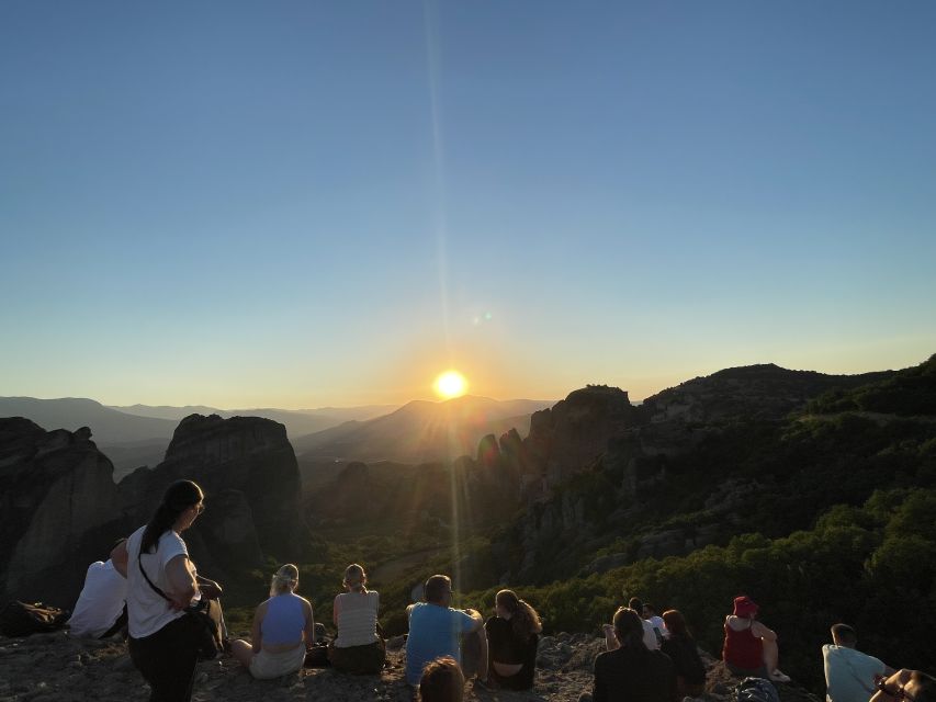 Meteora: E-Bike Epic Sunset Tour With Local Guide & Drink - Kastraki and the first view of the rock towers