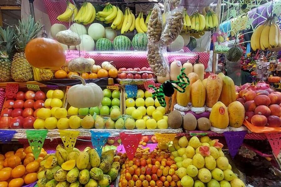 Mexico City: Guided Bike Tour of Culture and Local Taste - Mercado de Medellín: where the food carries the story