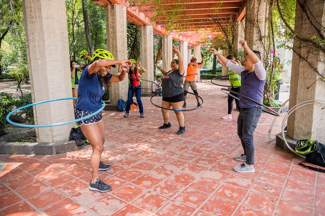 Mexico City Highlights E-Bike Tour With Foodie Stops - A practical way to get your bearings in Mexico City