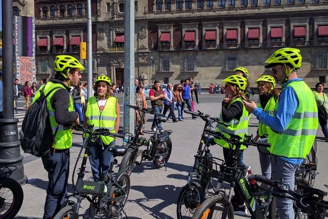 Mexico City Highlights E-Bike Tour With Foodie Stops - Centro Histórico: the tour’s main history lesson