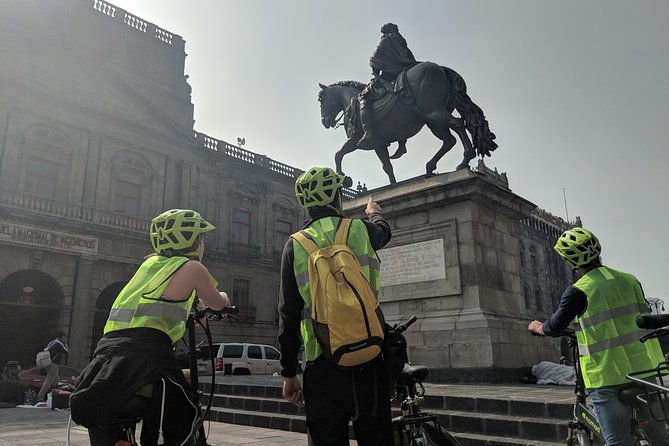 Mexico City Highlights E-Bike Tour With Foodie Stops - Which guide style suits you best