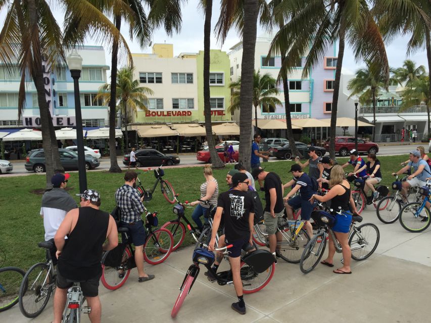 Miami: 2-Hour Art Deco Bike Tour - Heat, traffic, and what to bring