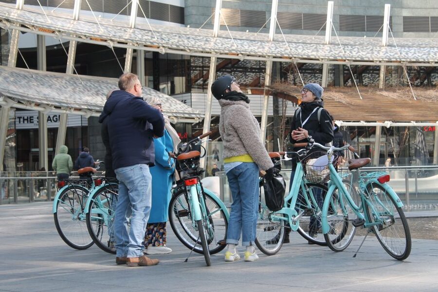 Milan: Highlights and Hidden Gems Guided Bike Tour - Brera brings art and atmosphere