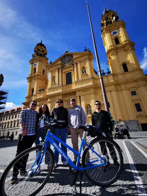 Munich: Mini Classic Bike Tour with Beer Garden Stop at 4 PM - Hofgarten and the Residenz: royal Munich without a long museum visit