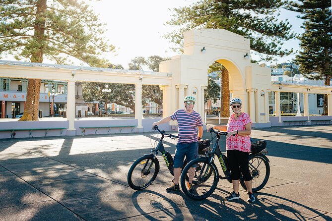 Napier E-bike Hire - Starting across from Napier’s cruise shuttle