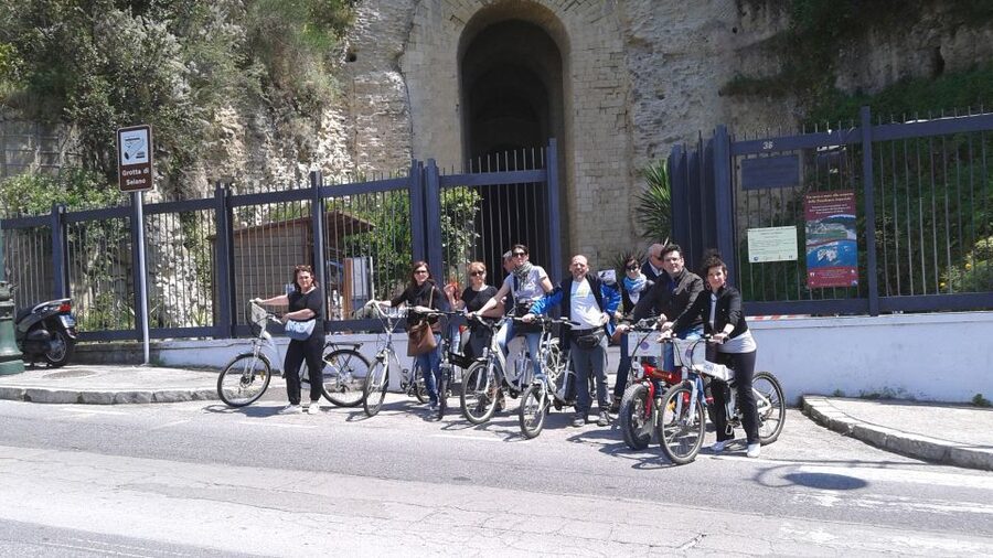 Naples: Panoramic E-Bike Tour - Who should book this Naples bike ride?