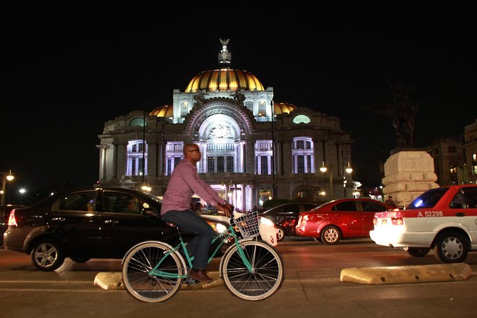 Neon Bike Party - Private Bike Tour - A slower pause at Alameda Central