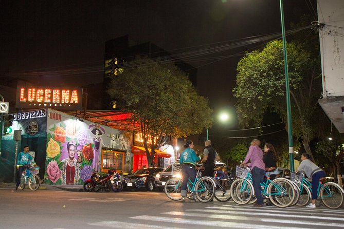 Neon Bike Party - Private Bike Tour - From Centro Histórico to the first city views