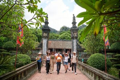 Ninh Binh Day Trip: Hoa Lu-Trang An/Tam Coc-Mua Cave-Cycling-Boat