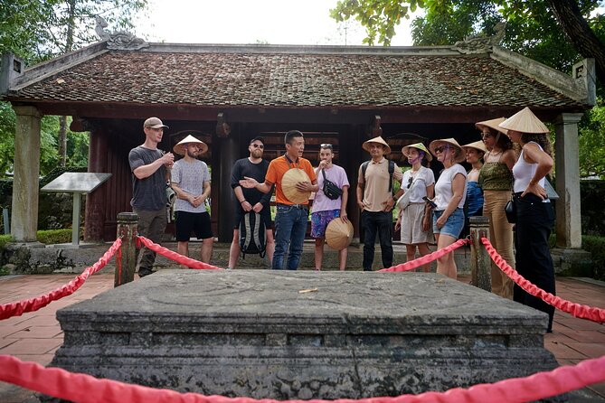Ninh Binh Day Trip: Hoa Lu-Trang An/Tam Coc-Mua Cave-Cycling-Boat - Mua Cave and the 500-step climb