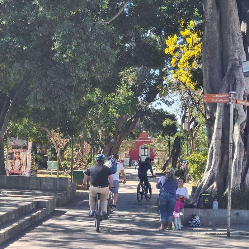 Oaxaca City: Bike Tour with Professional Guide+Art workshop - The 8:00am art workshop adds a creative souvenir