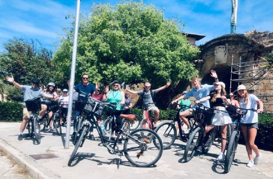 Palma de Mallorca: Guided Bicycle Tour - Sant Francesc, Plaça de Cort, and Passeig des Born