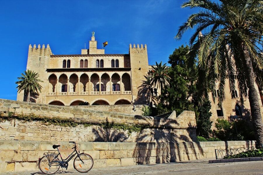 Palma de Mallorca Old Town Guided Bike Tour (Small Groups) - Key points to know before you book