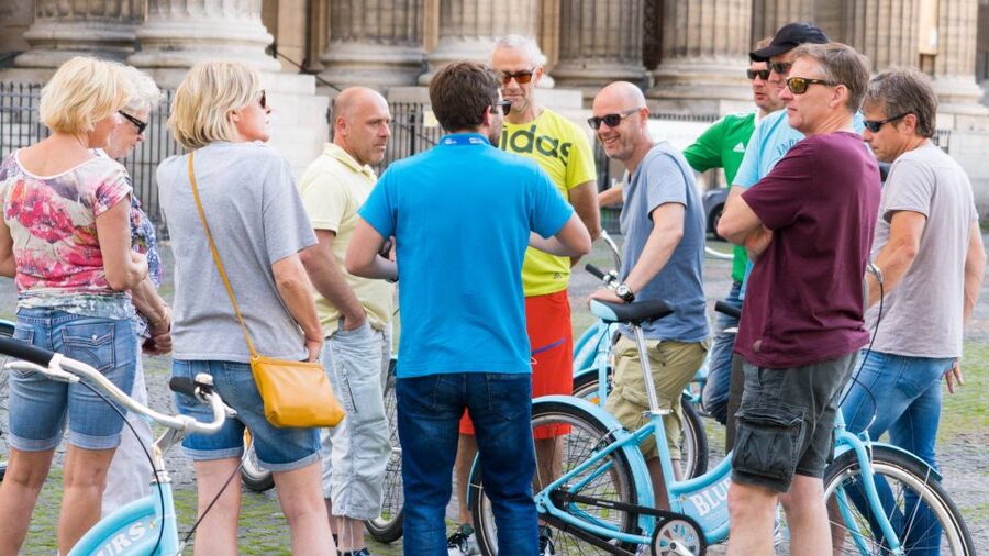Paris 4-Hour Bike Tour: Off the Beaten Path - What the cycling feels like in real life
