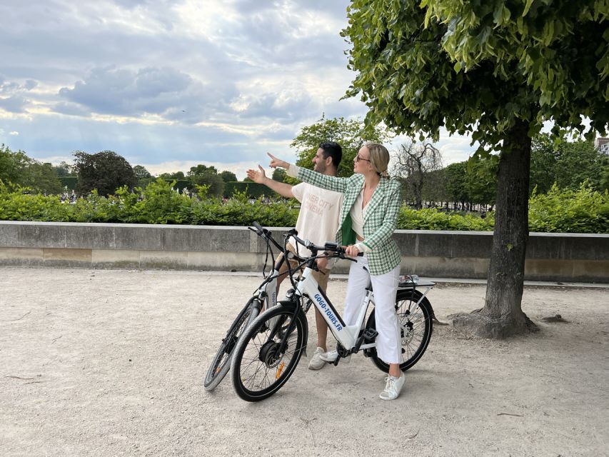 Paris: Afternoon E-Bike Guided Small Group Tour - Pont Alexandre III, the Petit Palais, and the Grand Palais