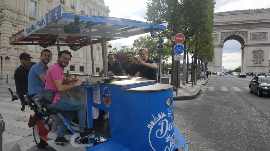 Paris: Beer Bike Bar With Drinks Included - Foch Garden and the Arc de Triomphe