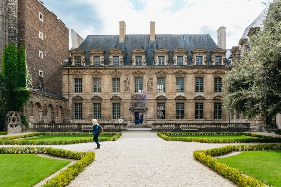 Paris: Charming Nooks and Crannies Bike Tour - Is $53 a good value?