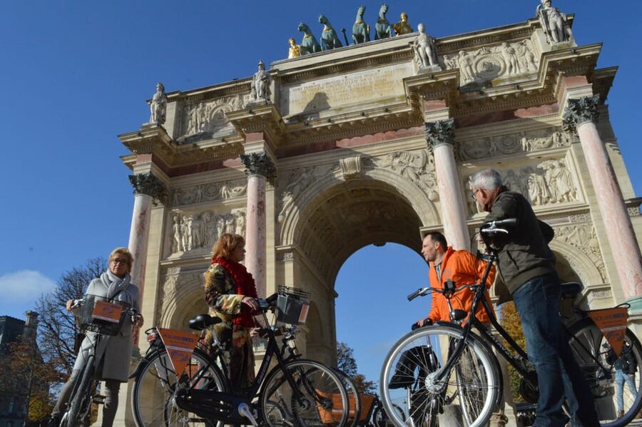 Paris: City Highlights Bike Tour - Musée d’Orsay and the Louvre