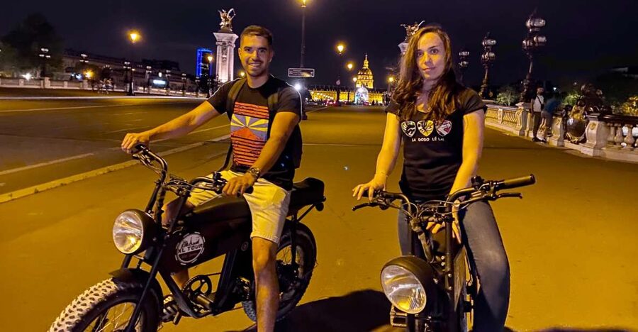 Paris: Eiffel Tower and Notre Dame Night Tour by E-Bike - The Louvre and Tuileries: a grand opening