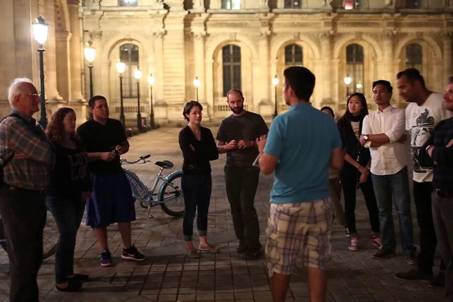 Paris: Evening Bike and Boat Tour - The Eiffel Tower and a pause on the Seine