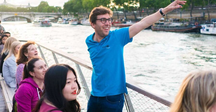 Paris: Evening Bike and Boat Tour - Starting at Place Saint-Michel
