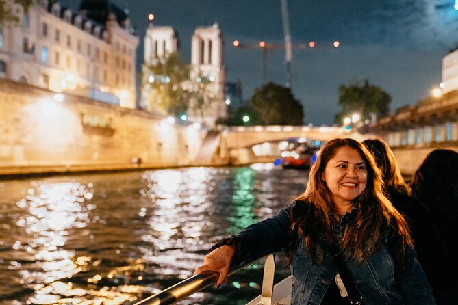 Paris Evening City of Lights Small Group Bike Tour & Boat Cruise - The café stop and what to bring