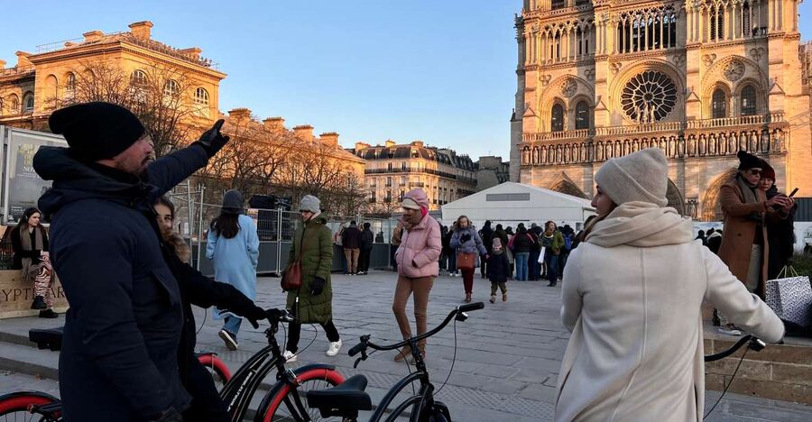 Paris: Guided City Highlights Bike Tour - Seeing Paris by Bike Instead of Underground