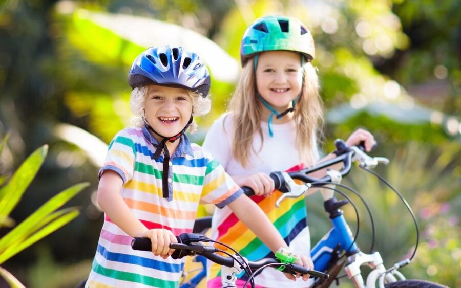 Paris: Kids Bike Tour - Why a bike is a smart way to see Paris with children