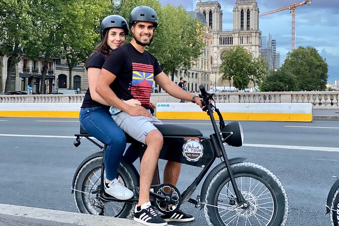 Paris Sightseeing Family Friendly Guided Electric Bike Tour - Place Vendôme and the Louvre quarter