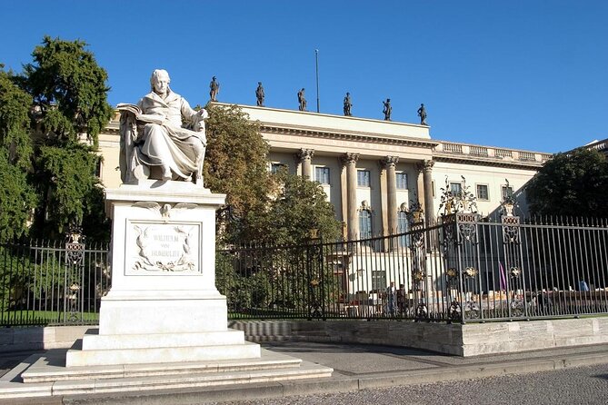 Party and Beer Bike Private Sightseeing Tour Berlin with Pick-up - Starting at Pariser Platz and the Brandenburg Gate