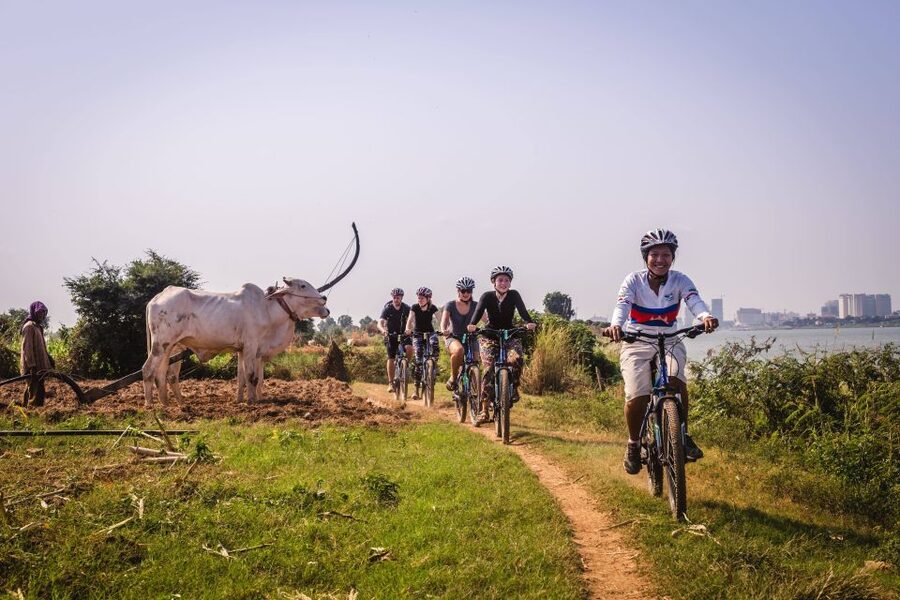Phnom Penh: Mekong Islands & Silk Islands Guided Bike Tour - FAQ