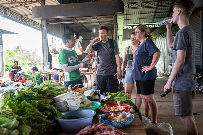 Phnom Penh Silk Island Bike Tour/ E-Bike or Tuk Tuk - Riding through Silk Island’s farms and villages