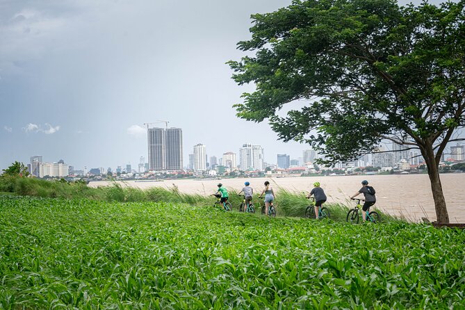 Phnom Penh Silk Island Bike Tour/ E-Bike or Tuk Tuk - Bike, tuk tuk, weather, and comfort