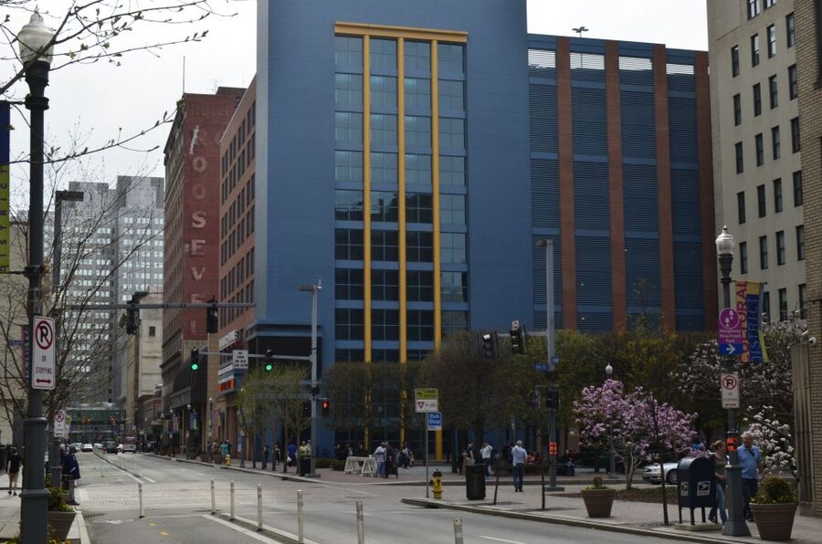 Pittsburgh: Beauty of the Burgh Bike Tour - Rolling through the Financial and Cultural districts