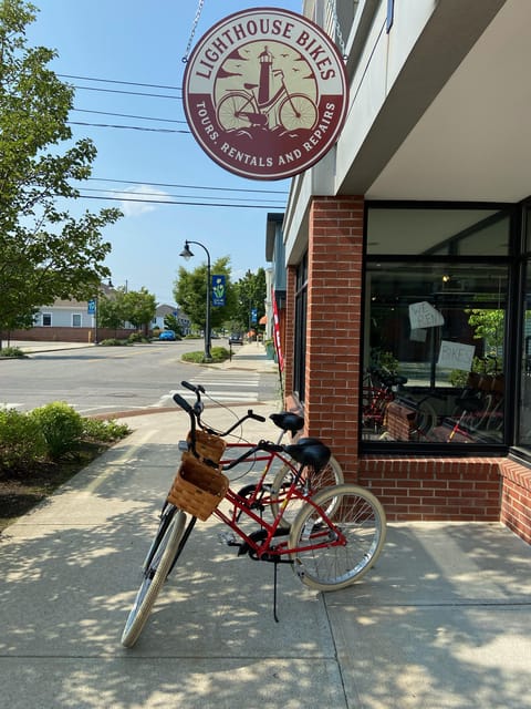 Portland, Maine: Coastal Lighthouses Guided Bicycle Tour - Bug Light Park and the greenbelt ride